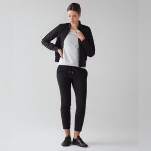 Lululemon On The Fly Pant *Woven 28", Black, Size 4